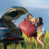 Achten Sie auf sanfte Bewegungen, wenn Sie sich bücken, etwas heben oder tragen. Drehen sie auf keinen Fall abrupt den Kopf oder den Rumpf. Wenn Sie sich umdrehen, dann bitte mit dem ganzen Körper.