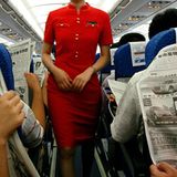 1998: Deutsche nur alle fünf Jahre in den Urlaub     Über den Klimawandel wurde noch nicht so heftig diskutiert, trotzdem gab es eine Rüge von den Grünen für die reiselustigen Deutschen. Die Deutschen sollen nur alle fünf Jahre in den Urlaub fliegen, forderte die ehemalige Grünen-Bundestagsabgeordnete Hannelore Saibold. Schließlich gebe es auch in Deutschland schöne Flecken. Zudem sei es schwachsinnig, für drei Tage nach New York oder Bangkok zu fliegen.