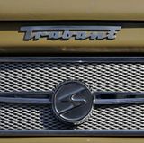 Ein Trabant-Schriftzug mit Logo