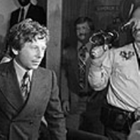 Roman Polanski verlässt im September 1977 das Gericht von Santa Monica, Kalifornien