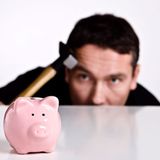 Im Wirtschaftsministerium wäre Stefan W. aus Hamburg wohl richtig: "Da ich als derzeitiger Controller eh auf die Kosten achte, weiß ich gar nicht, ob ich mir überhaupt etwas privat gönnen würde", schreibt er