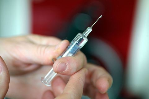 Die Ampullen für die Betäubung enthalten einen Wirkstoff, der dem Kokain ähnelt