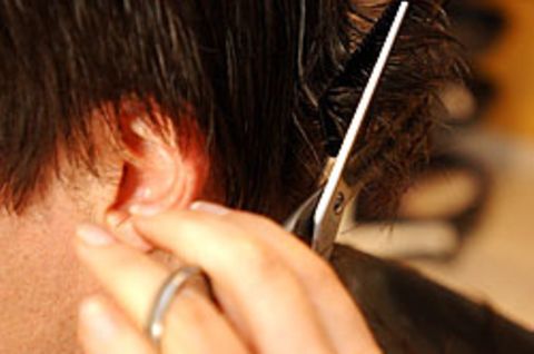 Schneller Schnitt für kleinen Preis: Beim Discount-Friseur lässt sich bares Geld sparen