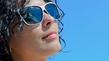 Tragen Sie während einer Clusterepisode immer eine Sonnenbrille bei sich. Grelles oder blendendes Licht kann eine Attacke auslösen