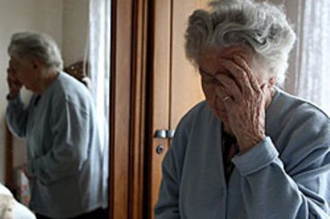 Noch gibt es keine Hinweise darauf, dass Koffein auch bei Alzheimer-Patienten eine heilende Wirkung hat - die Studien belegen dies bislang nur im Tierversuch