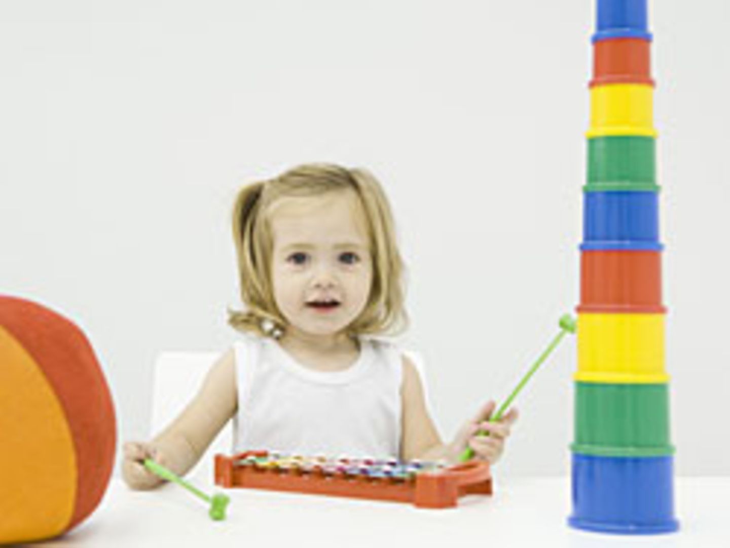 Auch auf Kinder haben Farben Wirkung: Blau beeinflusst den Forschern zufolge die Kreativität