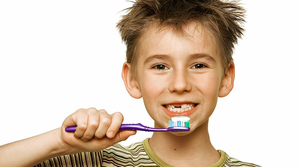 Zahnpflege bei Kindern: Vom ersten Zahn an sauber
