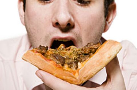 Männer unterdrücken ihren Hunger besonders erfolgreich