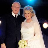 Seit 2002 ist sie in vierter Ehe mit dem Tierarzt Martin Dinnes verheiratet. Das Paar lebt auf einer Ranch in der Nähe von Los Angeles. Hedren engagiert sich im Tierschutz und kümmert sich um verwahrloste Raubkatzen