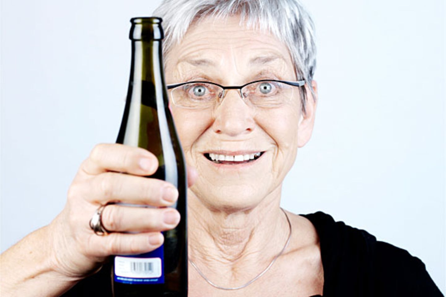 "Ich bin anders. Ich trinke Bier aus Flaschen", teilt Matthias H. aus Bremen mit