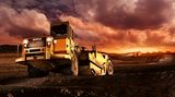 Caterpillar Scraper 627G – die Schürfzüge bereiten den Boden für ein Industriegebiet