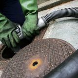 Saarland    Nicht nur die Rezession kündigt sich an, auch der Winter steht vor der Tür. Wie entwickeln sich die Heizölpreise? Die Saarländer heizen aber nicht auf Teufel komm raus, sondern denken bei ihrer Recherche auch immer an die Umwelt  Die gefetteten von Google Trends ermittelten Begriffe zeigen an, wonach im jeweiligen Bundesland in der Krise deutlich mehr gesucht wurde, als den 15 anderen Bundesländern.