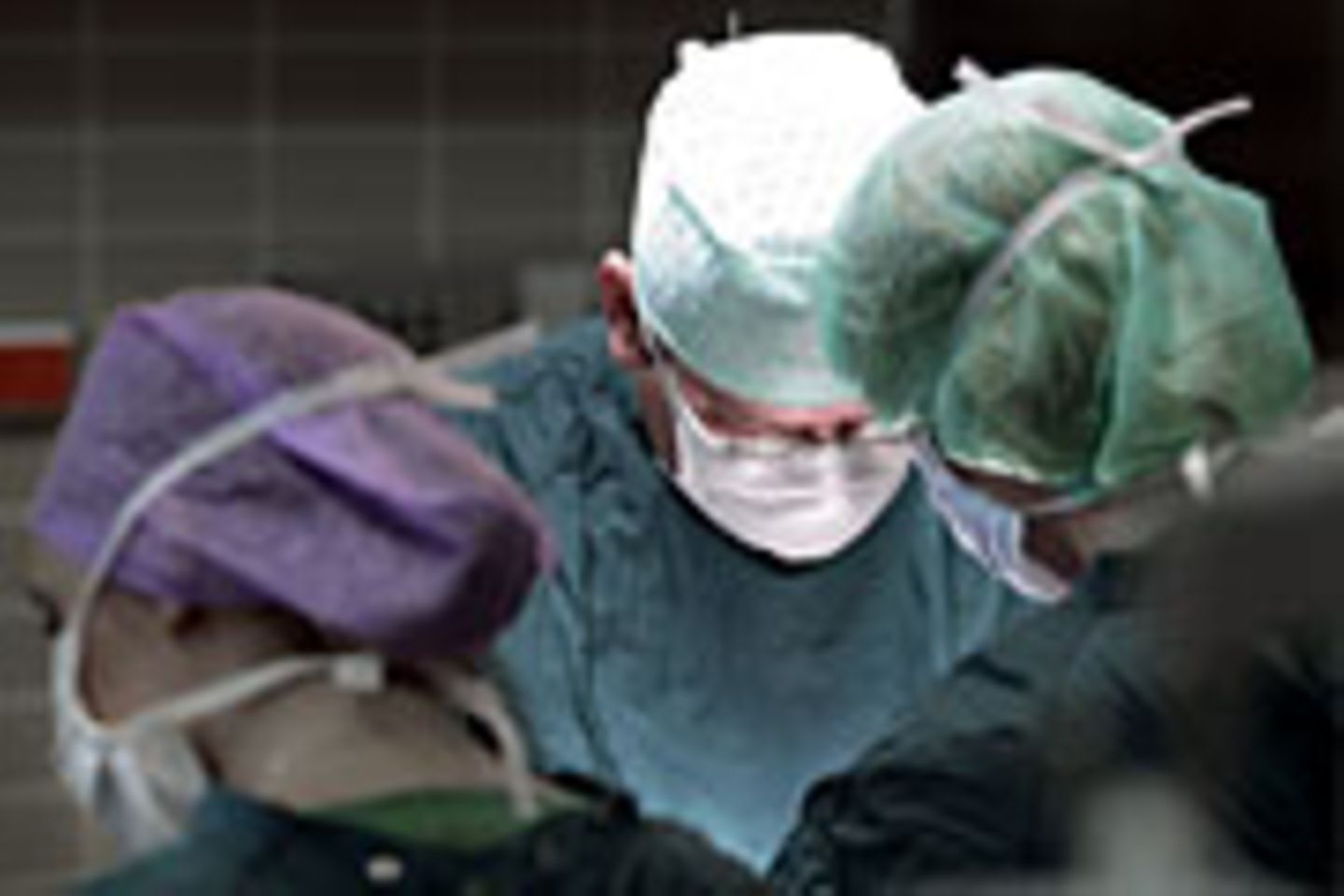 Mediziner haben einen Säugling operiert, der mit einem 1,5-Kilo-Tumor zur Welt gekommen war