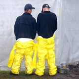 Um das Spritzen geht es auch Schirmer aus Leipzig: "So sind sie nun mal, die Machos. Man(n) will den Druck prüfen. Spritzt es von der Wand zurück, ist das ein Männlichkeitsbeweis"