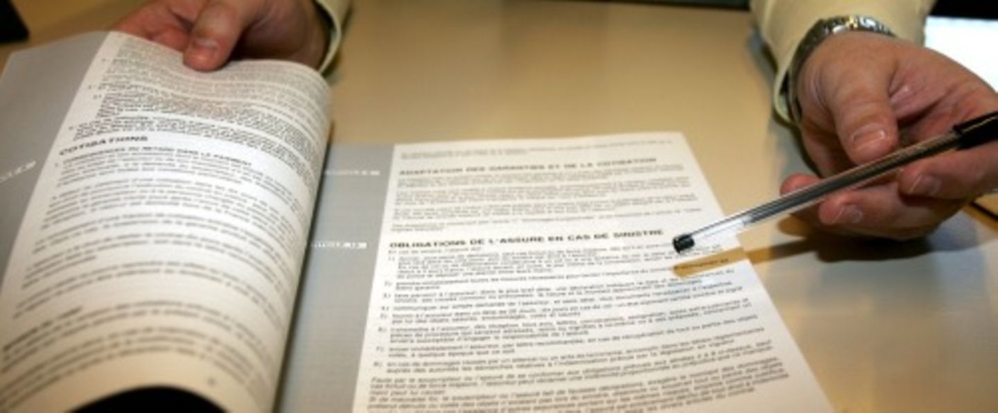 Bei Versicherungspolicen gilt: teuer heißt nicht immer besser