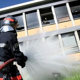 Ewiger Spitzenreiter: Laut "European Trusted Brands 2009" stehen in allen untersuchten 16 Ländern Feuerwehrleute an der Spitze oder haben es unter die ersten Drei geschafft. In Deutschland sind sie zum siebten Mal in Folge auf Platz eins