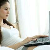 Notebooks: Günstiger    Für viele der treueste Begleiter: das Notebook. Im Vergleich zum vergangenen Jahr sank der Preis für die tragbaren Computer um 20,7 Prozent