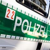 Platz acht für die Gesetzeshüter: 60 Prozent der Europäer zählen auf die Polizei. Die Ergebnisse der Studie wurden repräsentativ zur jeweiligen Altersstruktur der Bevölkerung ermittelt.