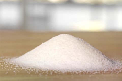 Schmeckt fast wie Zucker, liefert aber nur wenig Energie: Viele halten Süßstoff für eine perfekte Alternative