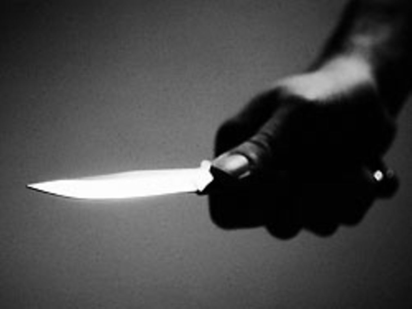 Mit einem Messer haben ein Mädchen und ihr Freund eine Familie ausgelöscht