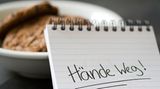 "Umgekehrt wird ein Schuh daraus", protestiert Natalie S. aus Frechen. "Alles, was lecker ist, bezeichnen irgendwelche Gesundheitsfreaks als ungesund"