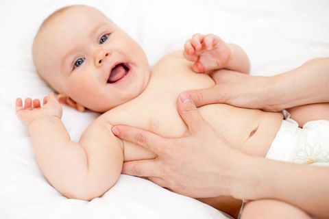 Keine Sorge: Manche Babys lassen sich zwei Wochen Zeit