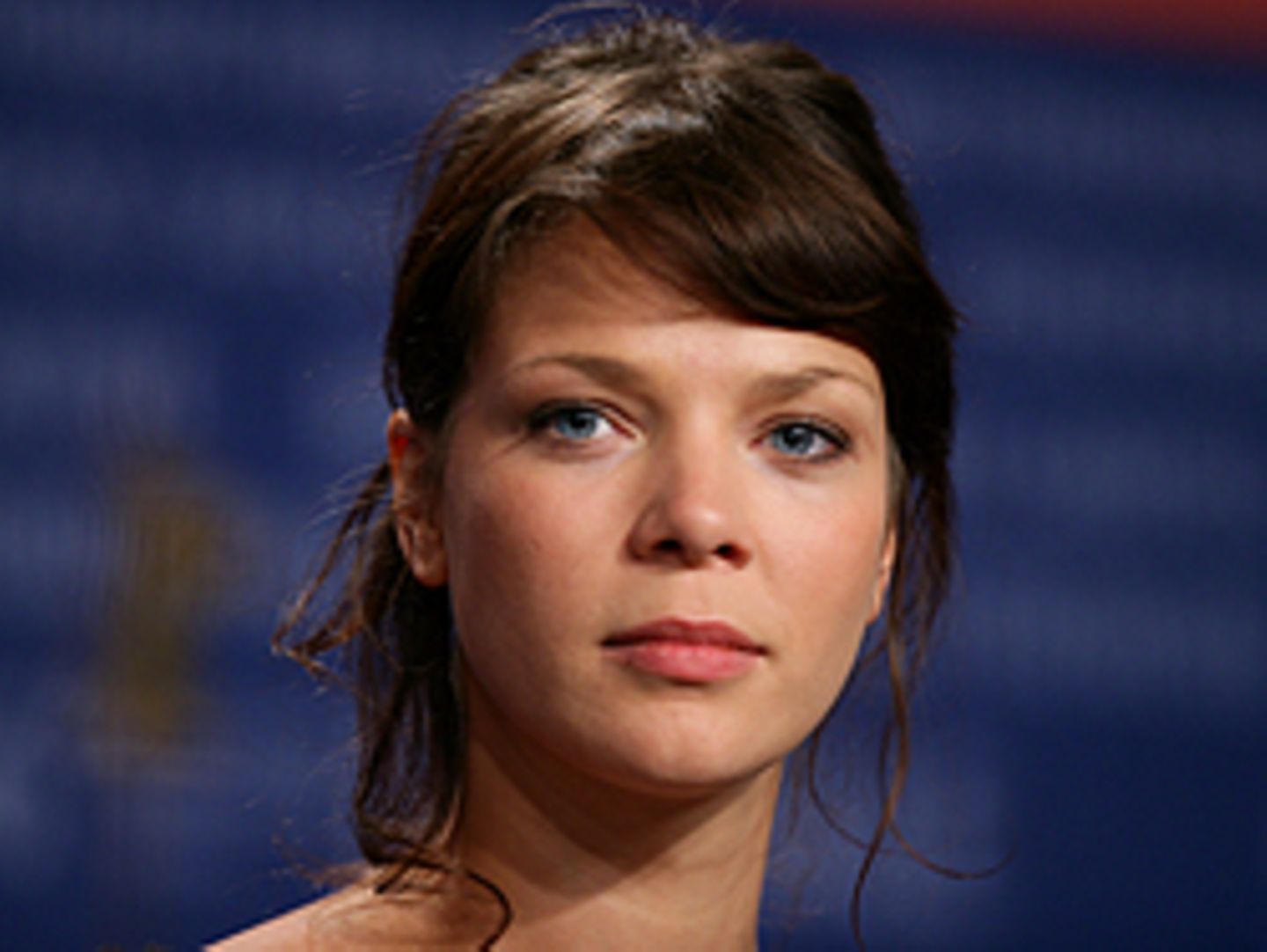 Jessica Schwarz auf der Berlinale-Pressekonferenz zu ihrem neuen Film "Der Rote Kakadu"