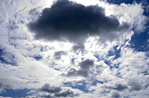 Über Europa hat sich der Himmel aufgehellt, in Ostasien, Südamerika, Australien und Afrika ist die Sicht dagegen schlechter geworden