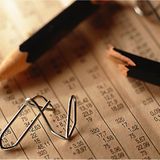 Stress: Die Stresshormone Adrenalin und Cortisol, welche die Nebenniere unter psychischem Druck ausschüttet, setzen nicht nur dem Gemüt zu, sondern auch den Gefäßen.