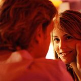 "Frauen interessieren sich für: Gefühle, Namen, Hintergründe. Dafür brauchen Frauen eine persönliche Bindung, Grundlage dafür ist der Name ihres Gegenübers. Männer interessieren sich für: Autos, Fußball, Bier und Frauen. Dafür brauchen Männer Autos, Fußball, Bier und Frauen", schreiben Daniel und Maureen aus Moosburg