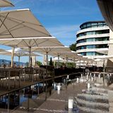 Im Garden Restaurant: Küchenchef Heiko Nieder aus dem norddeutschen Reinbek heimste bereits 17 Gault-Millau-Punkte und einen Michelin-Stern ein. Das im Übernachtungspreis enthalte kontinentale Frühstück ist allerdings spartanisch