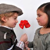 Ich liebe Dich    Mir ist, als müßt' ich immer sagen:    Ich liebe dich,    Und mag nicht auszusprechen wagen:    Ich liebe dich  Hoffmann von Fallersleben, 1798 - 1874    101 Zeichen