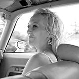 "Frauen schätzen anhand der Autos das Gehalt der Männer ab", weiß Michael aus Schwandorf. Auch andere Leser sehen das ähnlich. "Ein Auto ist lediglich ein visualisierter Kontoauszug, der unübersehbar ist", sagt Dieter