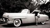 Oscar Gewinnerin Anne Baxter im Badeanzug vor ihrem schicken 49 er Lincoln Cosmopolitan Cabriolet