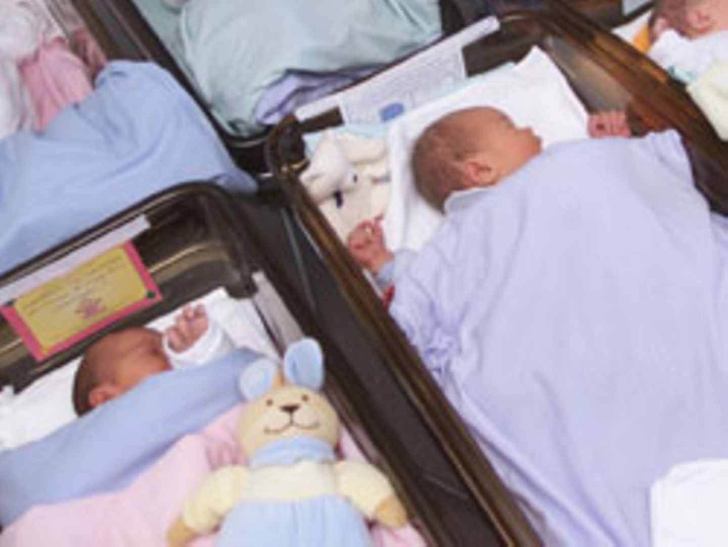 Zwei Babys (hier nicht im Bild) sind kurz nach der Geburt vertauscht worden, DNA-Tests sollen den Fall aufklären