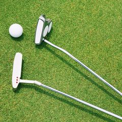 Herrscher über den Platz: der Golfer