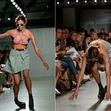 Allein der Anblick schmerzt: Wie sich dieses Model bei der Show von Proenza Schouler im September 2006 seinen rechten Fuß verdreht, ist alles andere als angenehm.