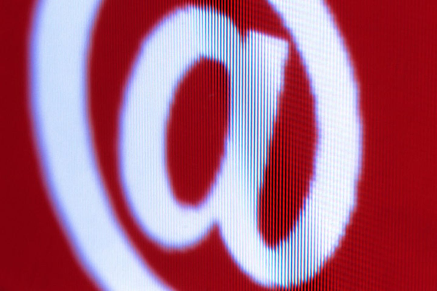 You've got Mail: Die elektronische Post hat eine neue Art der Kommunikation erschaffen. Programme wie Outlook gehören mittlerweile zum Büroinventar. Ein Favorit unter den Leserstimmen