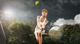 Wenn Sie drei bis vier Stunden in der Woche Breitensport machen, zum Beispiel joggen, tanzen oder Tennis spielen, brauchen Sie nicht mehr zu essen als sonst auch - am besten natürlich vollwertig und ausgewogen.