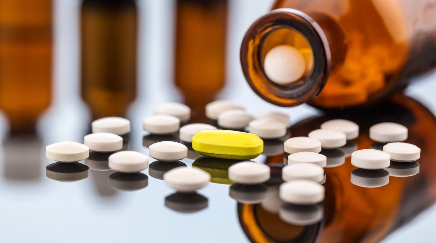 Erhöhen Sie eine Dosis niemals eigenmächtig. Sie riskieren sonst Organschäden und eine Abhängigkeit von diesen Tabletten