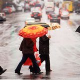 Platz 1: Faulheit    Frauen gehen am Tag durchschnittlich nur 400 Meter zu Fuß, Männer toppen das noch - mit nur 250 Metern. Das ist zu wenig für den Körper. Bringen Sie Bewegung in Ihr Leben! Das kann Probleme mit dem Rücken verhindern: Fachleute glauben, dass etwa 90 Prozent aller Kreuzschmerzen auf Bewegungsmangel zurückgehen.   Hier finden Sie einen Überblick, welche Sportarten gut für den Rücken sind