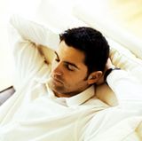 Platz 8: Gut gemeintes Nichtstun    Wer sich und seinen Körper schonen will und sich deshalb nicht genug bewegt, unterfordert Muskeln und Knochen - das ist Gift für den Rücken.  Hier finden Sie einen Überblick, welche Sportarten gut für den Rücken sind