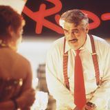 Mit seinem zweiten Kinofilm "Rossini - oder die mörderische Frage, wer mit wem schlief" ging Dietl 1997 wieder zurück in die Münchner Society. Der Film um ein italienisches Edelrestaurant war mit Stars gespickt. Dietl bekam mit Götz George, Mario Adorf (Foto), Heiner Lauterbach, Gudrun Landgrebe, Veronica Ferres, Joachim Król, Hannelore Hoger, Armin Rohde, Jan Josef Liefers, Martina Gedeck, Meret Becker, Edgar Selge und Christian Berkel nahezu alle namhaften Schauspieler vor die Kamera, die das Land zu bieten hatte. Mit mehr als drei Millionen Zuschauern gehörte "Rossini" zu den erfolgreichsten Kinofilmen des Jahres.