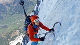 Der technische Aufwand für das Project360 war enorm: "Die Kameras von Google-Street-View erwiesen sich als zu schwer und benötigten zu viel Strom", sagt Matthias Taugwalder, der technische Leiter des von dem Bergportausrüster Mammut finanzierten Projektes. Daher griff das Team auf leichte GoPro-Kameras zurück, die in einem ungefähr Handball großen Würfel im Sechserpack so angeordnet wurden, dass ihre synchron ausgelösten Aufnahmen später die Rundumperspektive ergeben.