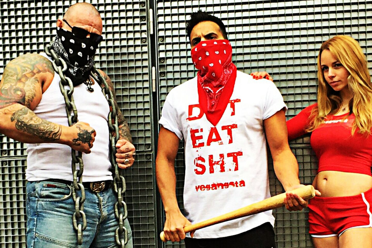 Neue Kochshow "Vegangsta": Kocht Attila Hildmann mit einem Neonazi?