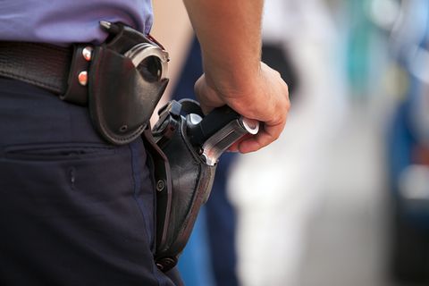 In Tampa, Florida hat ein 13-Jähriger bei einem Streit seinen Bruder, 6, erschossen. Anschließend tötete er sich selbst (Symbolbild).