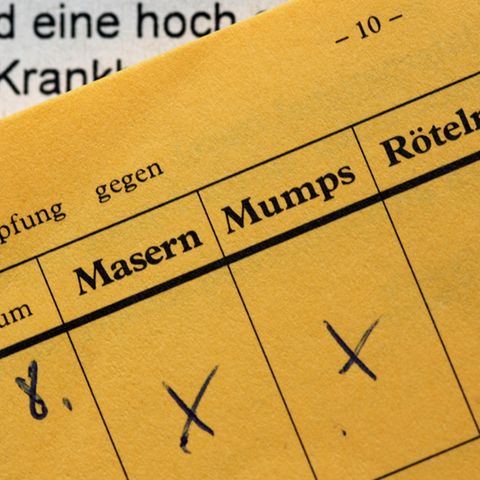 Ab circa einem Jahr können Kleinkinder gegen Masern geimpft werden