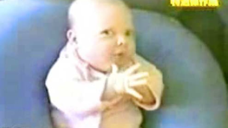 Video: Das Ninja-Baby Video: Das Ninja-Baby