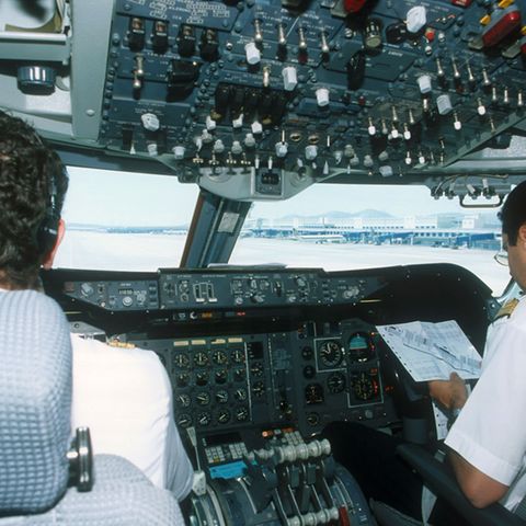 Theoretisch können sich Hacker in das Cockpit einer Passagiermaschine hacken, warnt der US-Rechnungshof