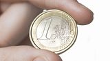 Geld im Supermarkt finden